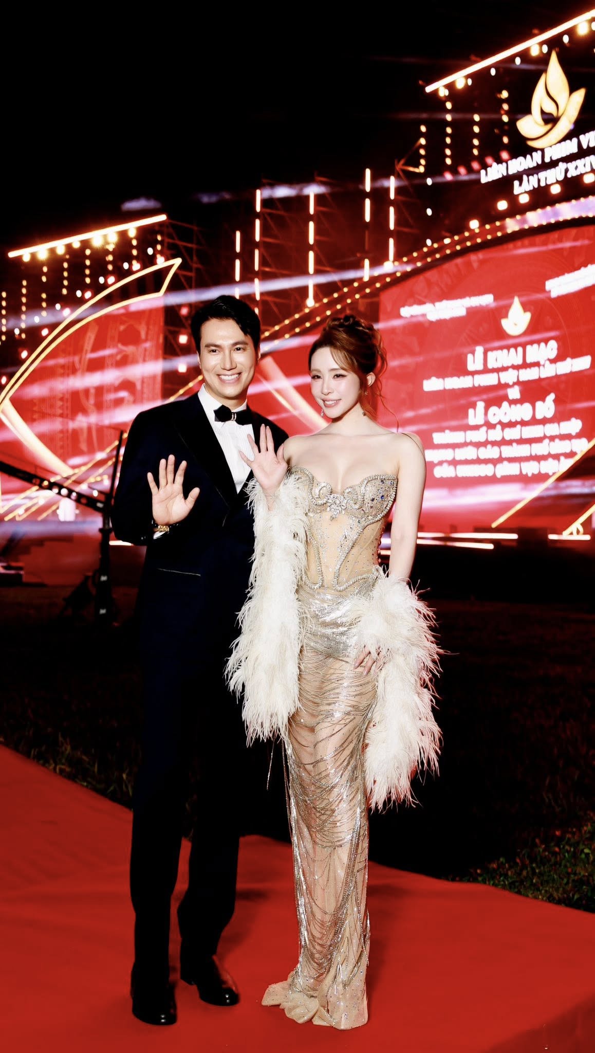 Cặp sao Vbiz ngầm công khai sau 6 năm bị đồn hẹn hò: Nhà trai phong độ tuyệt đối, nhà gái bốc lửa- Ảnh 5.