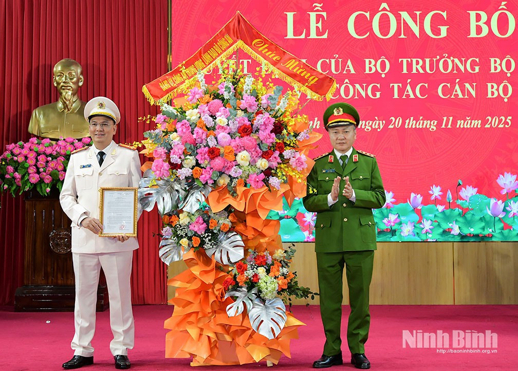 Điều động, bổ nhiệm giám đốc công an ở 3 tỉnh- Ảnh 3.