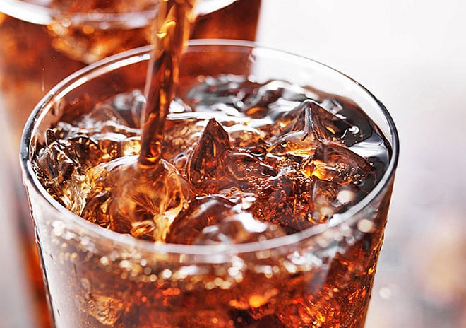 3 loại nước uống nhiều "phá gan" chẳng kém rượu bia, ngon đến mấy cũng nên bỏ sớm- Ảnh 1.