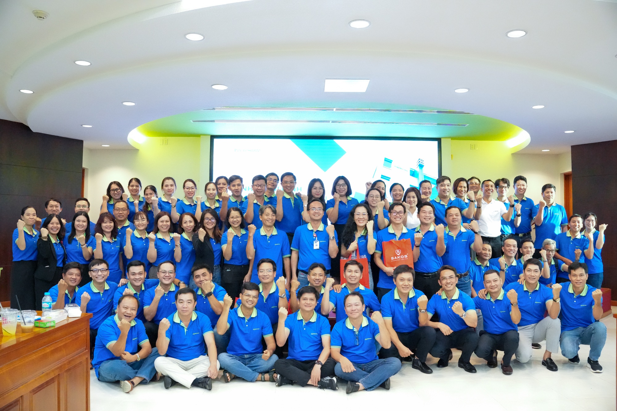 Imexpharm giữ vững vị trí số 1 Nơi làm việc tốt nhất Việt Nam ngành Dược 2025- Ảnh 1. Imexpharm giữ vững vị trí số 1 Nơi làm việc tốt nhất Việt Nam ngành Dược 2025- Ảnh 1.