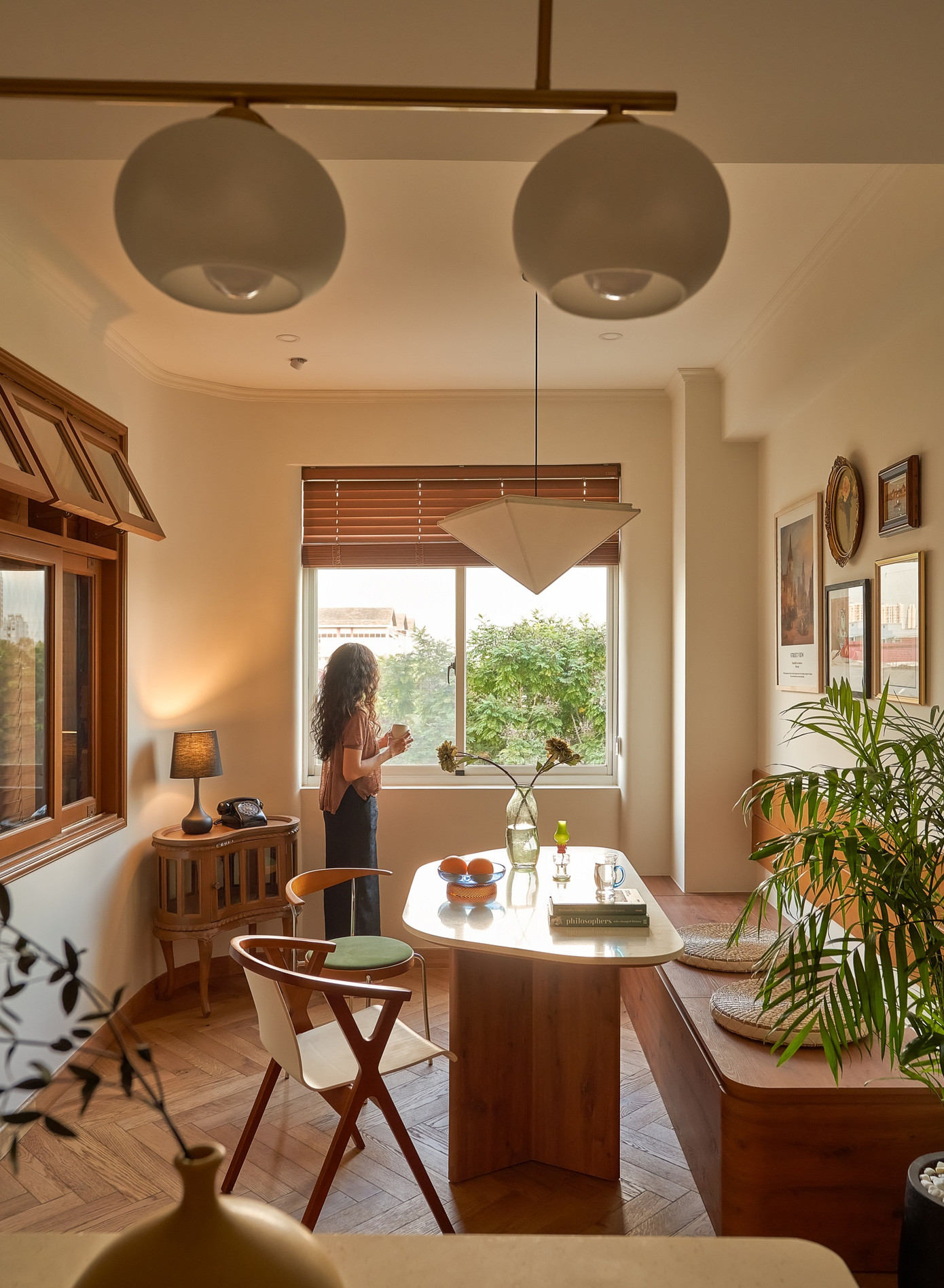 Căn hộ 130m2 được lấy cảm hứng từ những nếp gấp của gỗ- Ảnh 4.