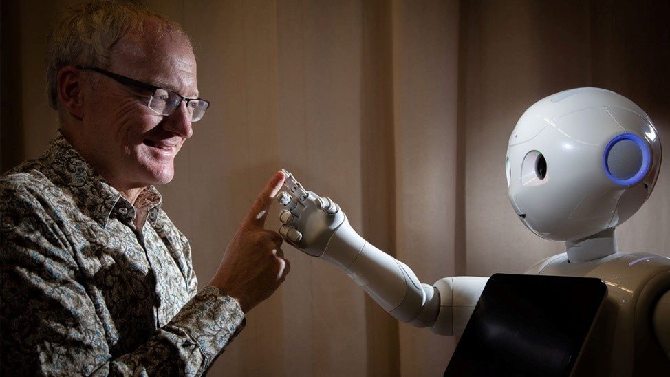 Chuyên gia VinFuture nhấn mạnh việc bảo đảm hệ thống AI được phát triển phù hợp với các giá trị của con người- Ảnh 1.