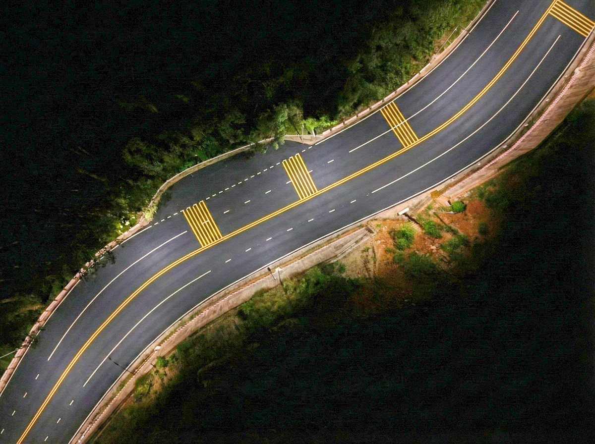 Mưa lớn gây sạt lở nghiêm trọng nhiều tuyến đèo huyết mạch ở Lâm Đồng, Đèo Cả lập tức hành động- Ảnh 6.