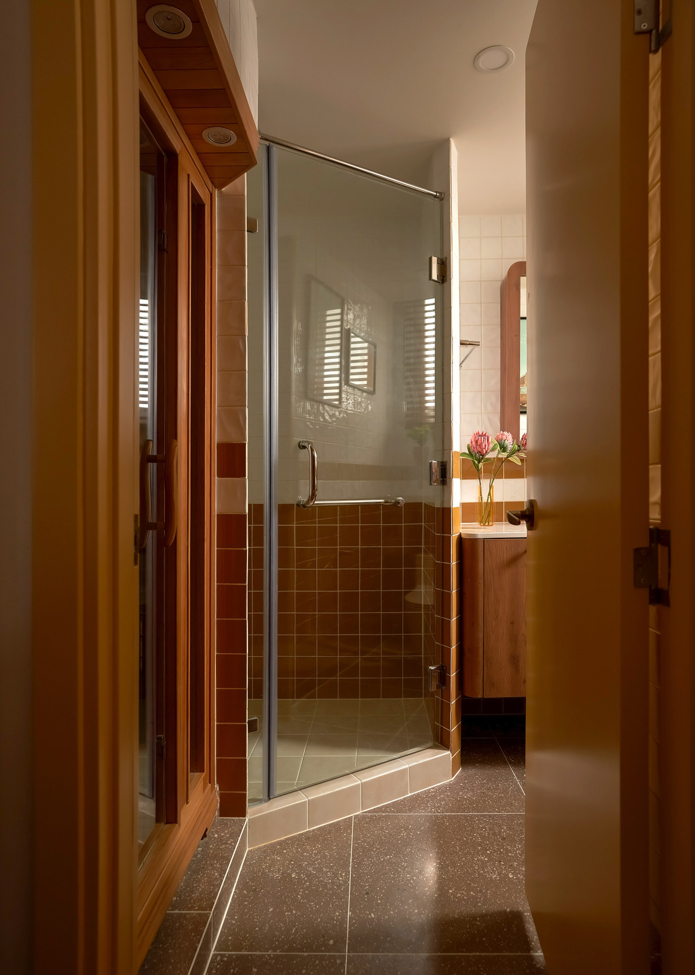 Căn hộ 130m2 được lấy cảm hứng từ những nếp gấp của gỗ- Ảnh 21.