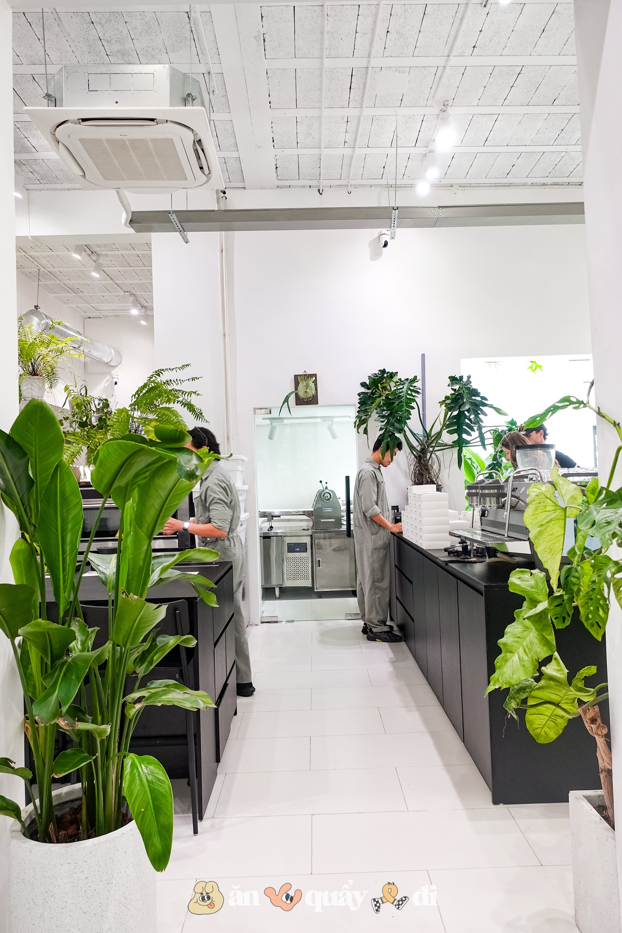 Nơi bán cốc cà phê 750.000 đồng tại Hà Nội: Có gì đặc biệt mà giá gấp 20 lần bình thường?- Ảnh 5.