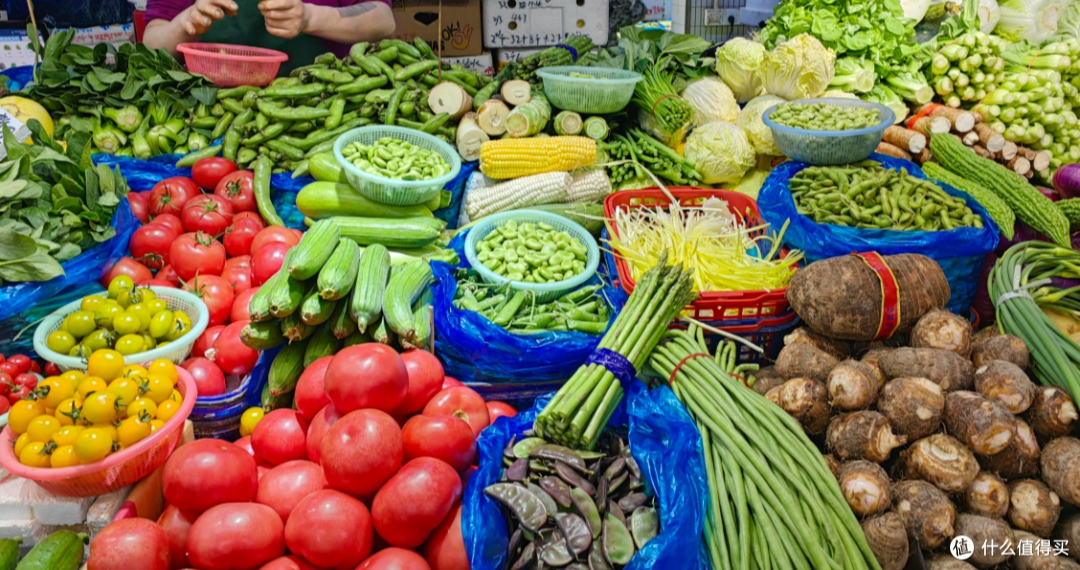 Mẹ Hà Nội chia sẻ: Giá rau tăng 40% làm tôi tá hoả nhưng lại học được 5 mẹo đi chợ tiết kiệm hơn- Ảnh 3. Mẹ Hà Nội chia sẻ: Giá rau tăng 40% làm tôi tá hoả nhưng lại học được 5 mẹo đi chợ tiết kiệm hơn- Ảnh 3.