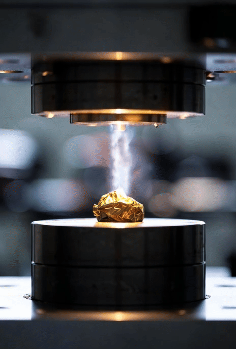 "Nghiền nát" vàng dưới áp suất gấp 10 triệu lần Trái Đất, nhà khoa học kinh ngạc với "thứ chưa từng thấy"- Ảnh 1.