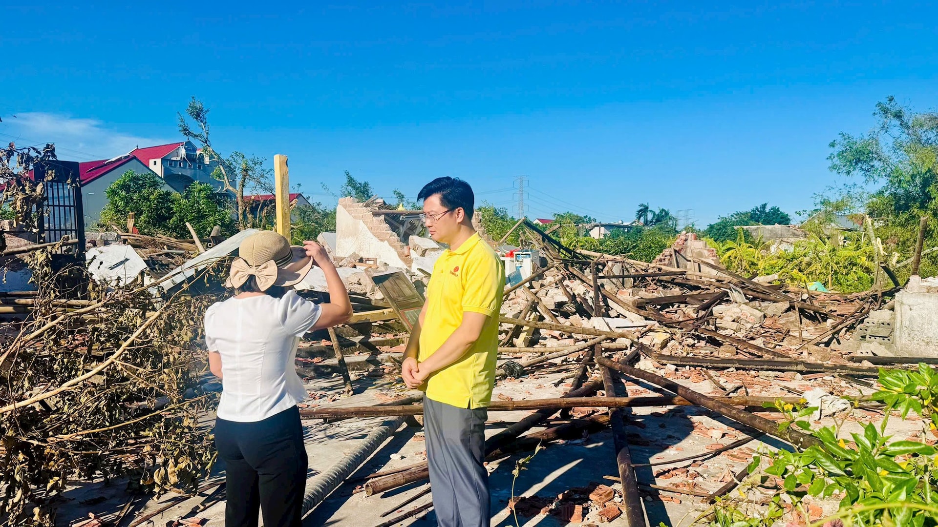 Tỷ phú Phạm Nhật Vượng gửi công văn hoả tốc đề xuất hỗ trợ thêm 500 tỷ đồng cho đồng bào miền Trung- Ảnh 2.