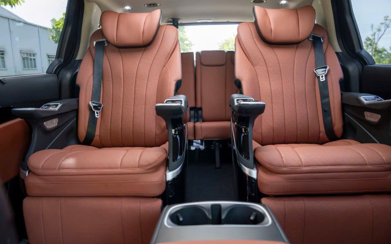 Kia Carnival giảm giá tới 100 triệu tại đại lý, giá thực tế chỉ ngang xe đã qua sử dụng- Ảnh 10.