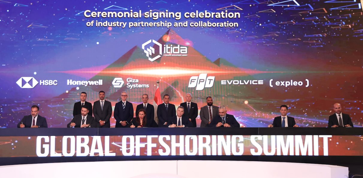 FPT thiết lập quan hệ hợp tác với ITIDA, thúc đẩy chuyển đổi số tại Ai Cập- Ảnh 1.