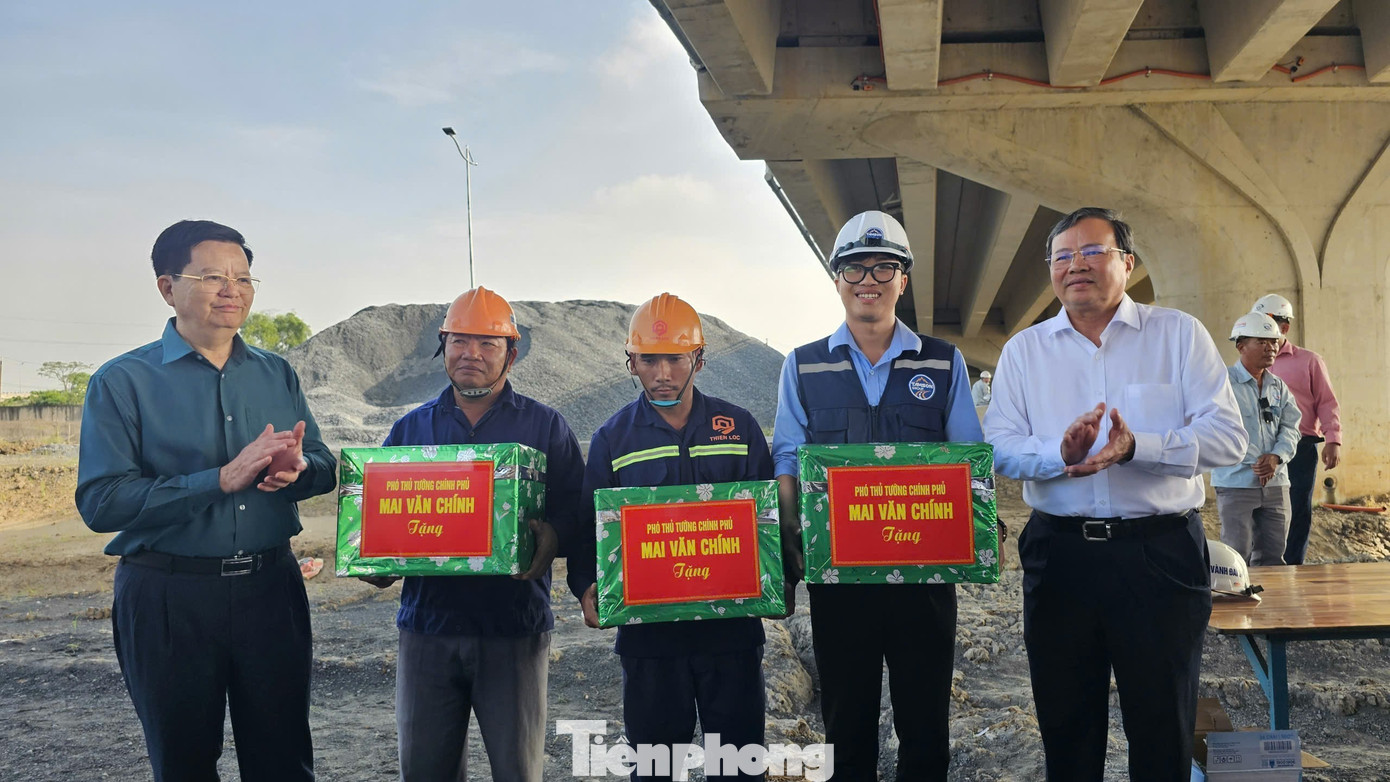 Phó Thủ tướng yêu cầu đẩy nhanh tiến độ Vành đai 3 TPHCM- Ảnh 3.