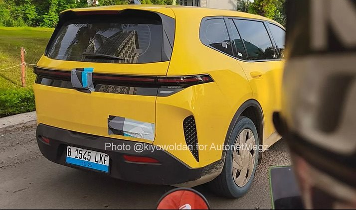 Chưa cần cắt tính năng, VinFast làm việc này là giá Limo Green ở Indonesia rẻ hơn nhiều so với ở Việt Nam- Ảnh 3.