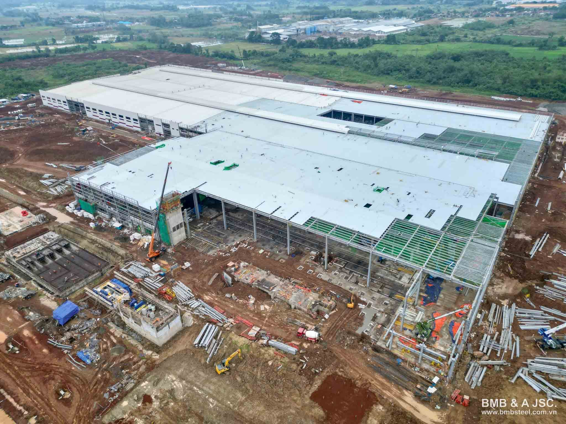 Chưa cần cắt tính năng, VinFast làm việc này là giá Limo Green ở Indonesia rẻ hơn nhiều so với ở Việt Nam- Ảnh 5.