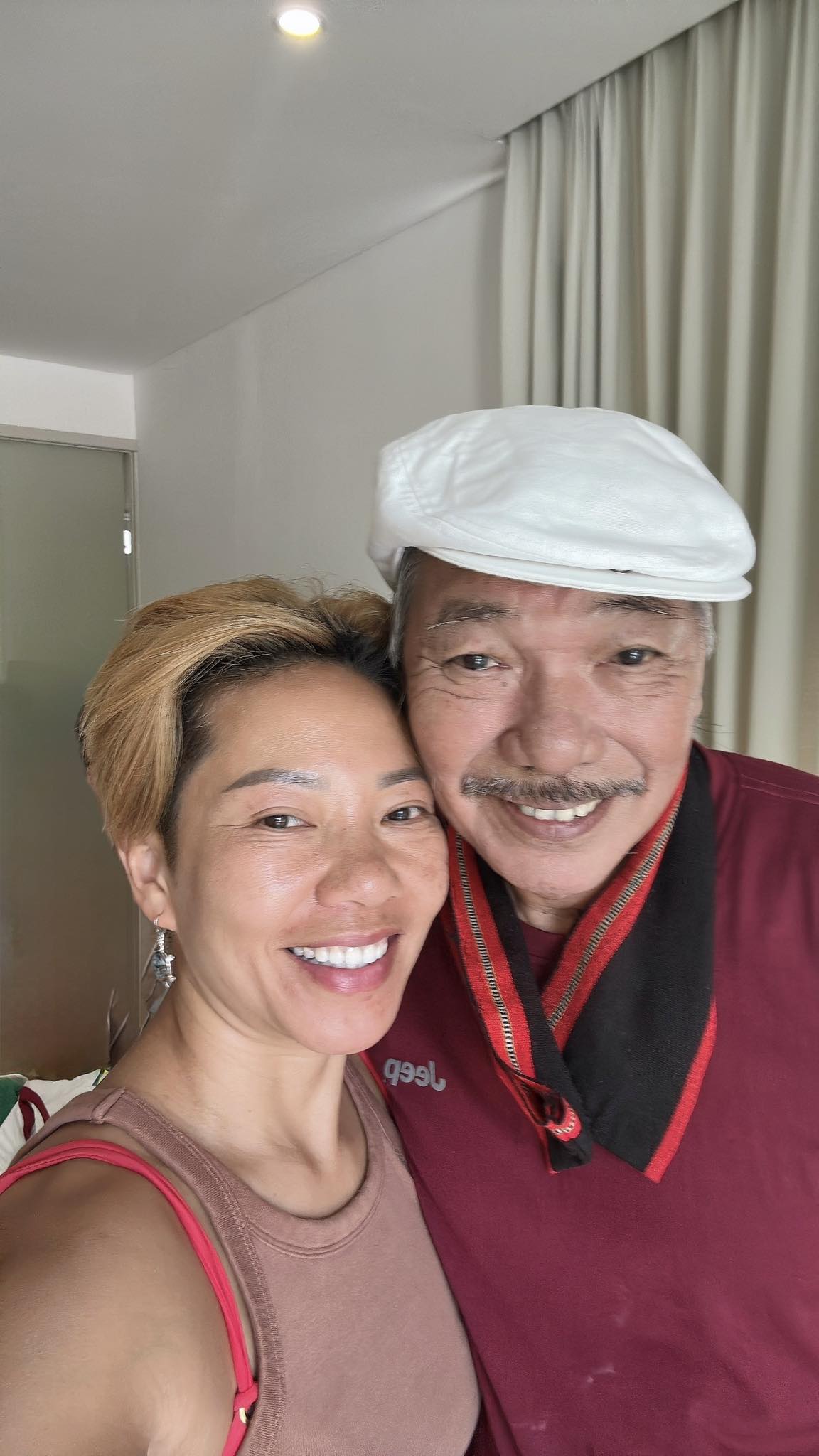 Hậu duệ gia đình dòng dõi nghệ thuật lừng lẫy miền Bắc: Đời nhiều thăng trầm, U50 kết hôn sau 3 tháng quen- Ảnh 2.