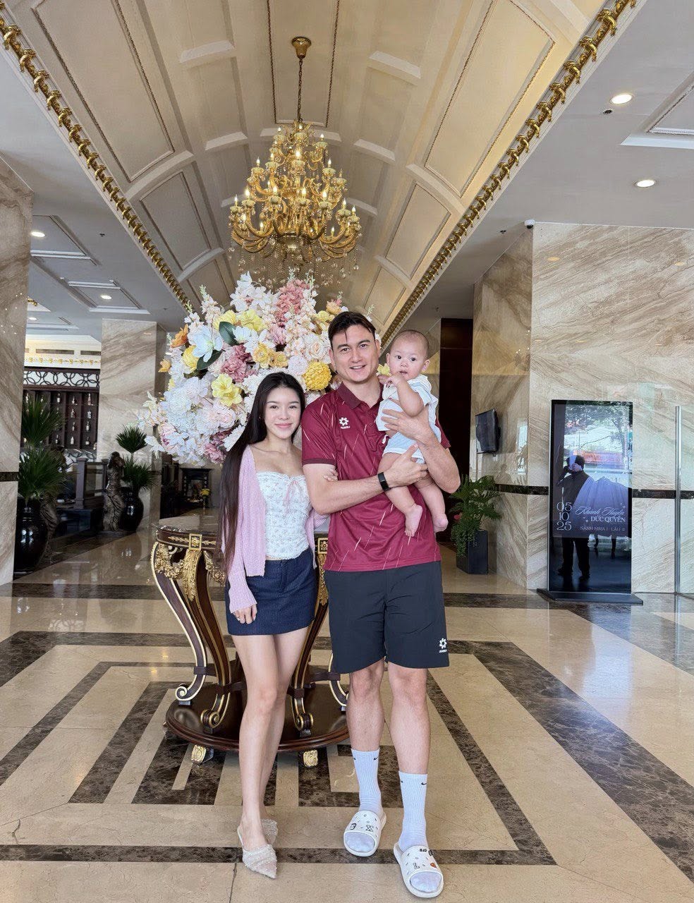 Mê mẩn ngắm visual Yến Xuân - vợ Lâm Tây, mẹ 1 con vóc dáng vẫn sexy bất bại, xinh đẹp bất chấp Mê mẩn ngắm visual Yến Xuân - vợ Lâm Tây, mẹ 1 con vóc dáng vẫn sexy bất bại, xinh đẹp bất chấp