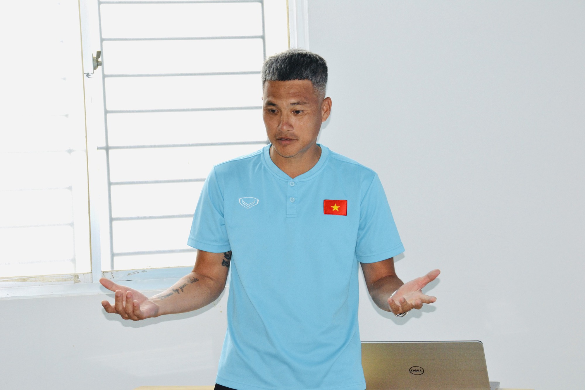 Có ai tin đây là Công Vinh không, dụi mắt không nhận ra- Ảnh 1. Có ai tin đây là Công Vinh không, dụi mắt không nhận ra- Ảnh 1.