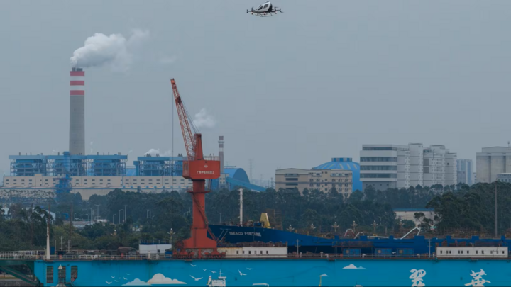 Những 'cơn gió ngược' thách thức taxi bay Trung Quốc cất cánh- Ảnh 1.