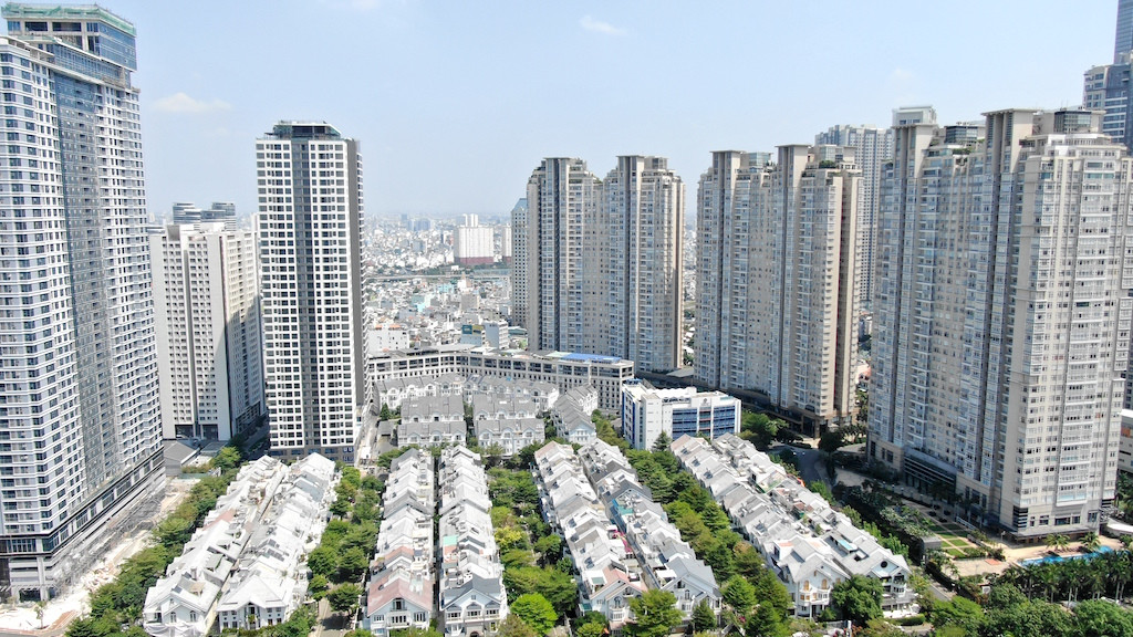 Loạt tuyến phố ở TPHCM 'gánh' hàng trăm tòa chung cư- Ảnh 11.