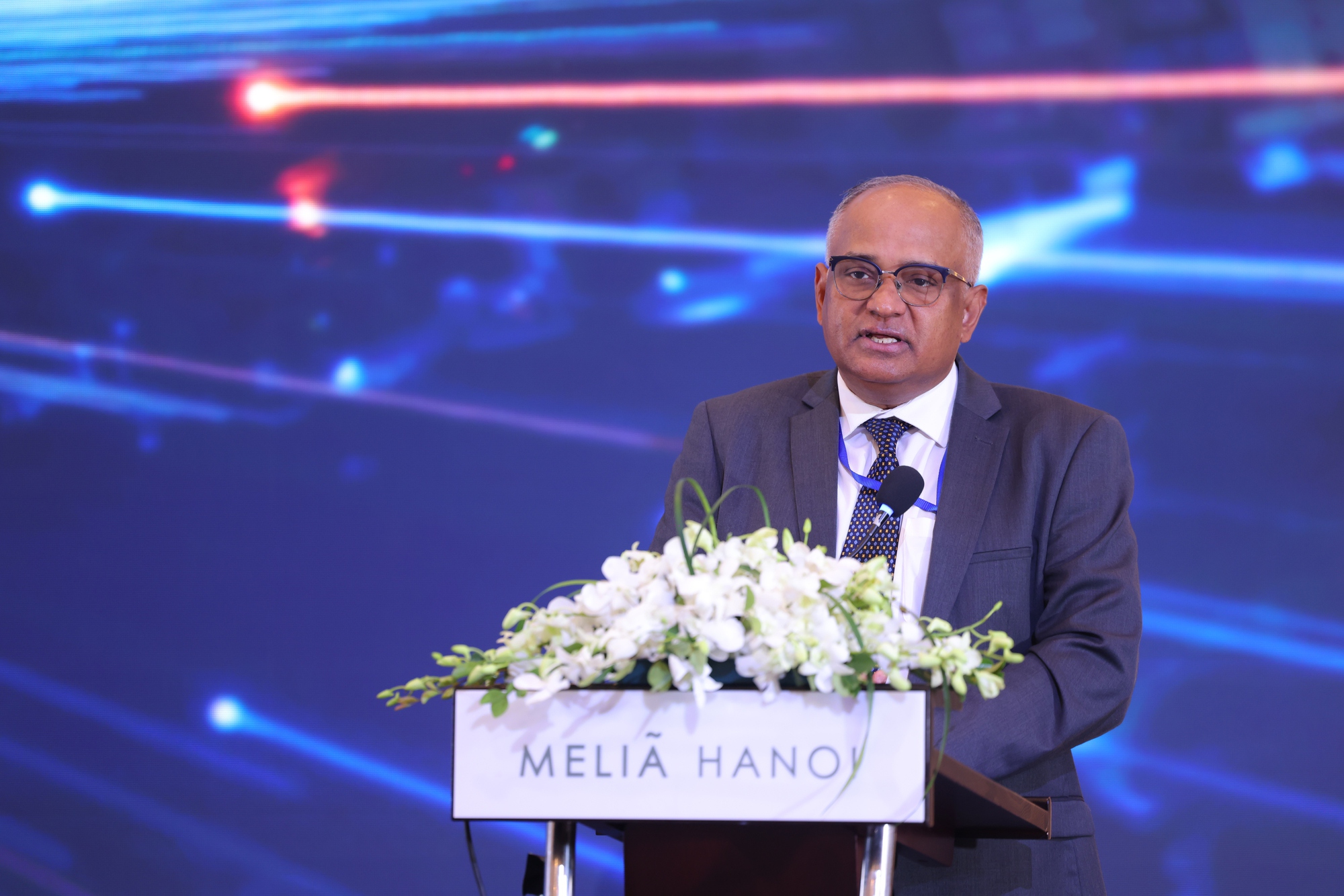 Giám đốc Quốc gia ADB chỉ ra bước tiến ấn tượng Việt Nam đã đạt được trong hơn thập kỷ qua- Ảnh 2. Giám đốc Quốc gia ADB chỉ ra bước tiến ấn tượng Việt Nam đã đạt được trong hơn thập kỷ qua- Ảnh 2.