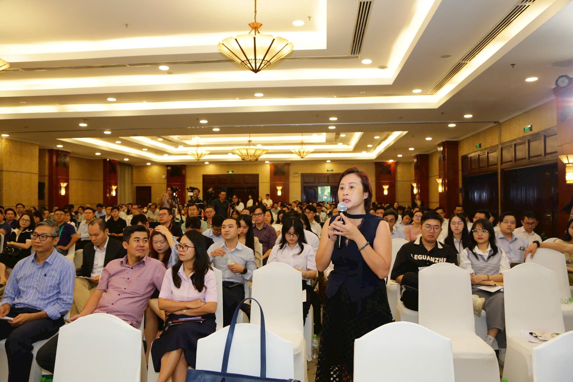 Bầu Đức IPO công ty con tại Lào: Cam kết dốc 50% lợi nhuận chia cổ tức tiền mặt trong 3 năm, không ‘chia giấy’- Ảnh 5.