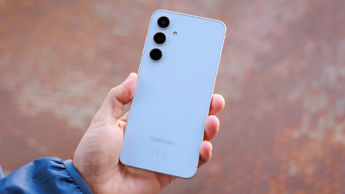 Từng khuynh đảo thị trường, dòng điện thoại Samsung “mất tích bí ẩn” cách đây 3 năm sắp được bán trở lại?- Ảnh 4.