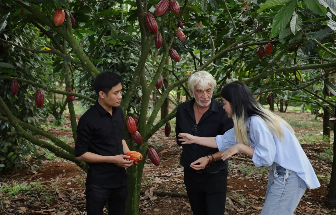 Hơn 1.000km từ thung lũng cà phê đến ngôi trường quốc tế danh tiếng: Hành trình nỗ lực vì đam mê khởi nghiệp của nữ CEO sinh năm 2002- Ảnh 5.