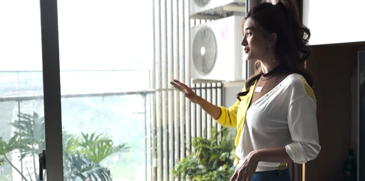 Lựa chọn táo bạo trong phòng ngủ của NSƯT đẹp nhất Việt Nam làm mẹ đơn thân năm 21 tuổi- Ảnh 2.