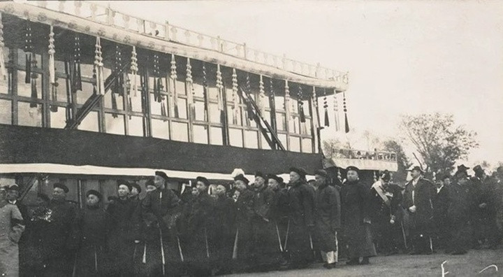 Ảnh hiếm tang lễ Từ Hi Thái hậu: Xa hoa bậc nhất, đoàn người tiễn đưa nối dài- Ảnh 3.