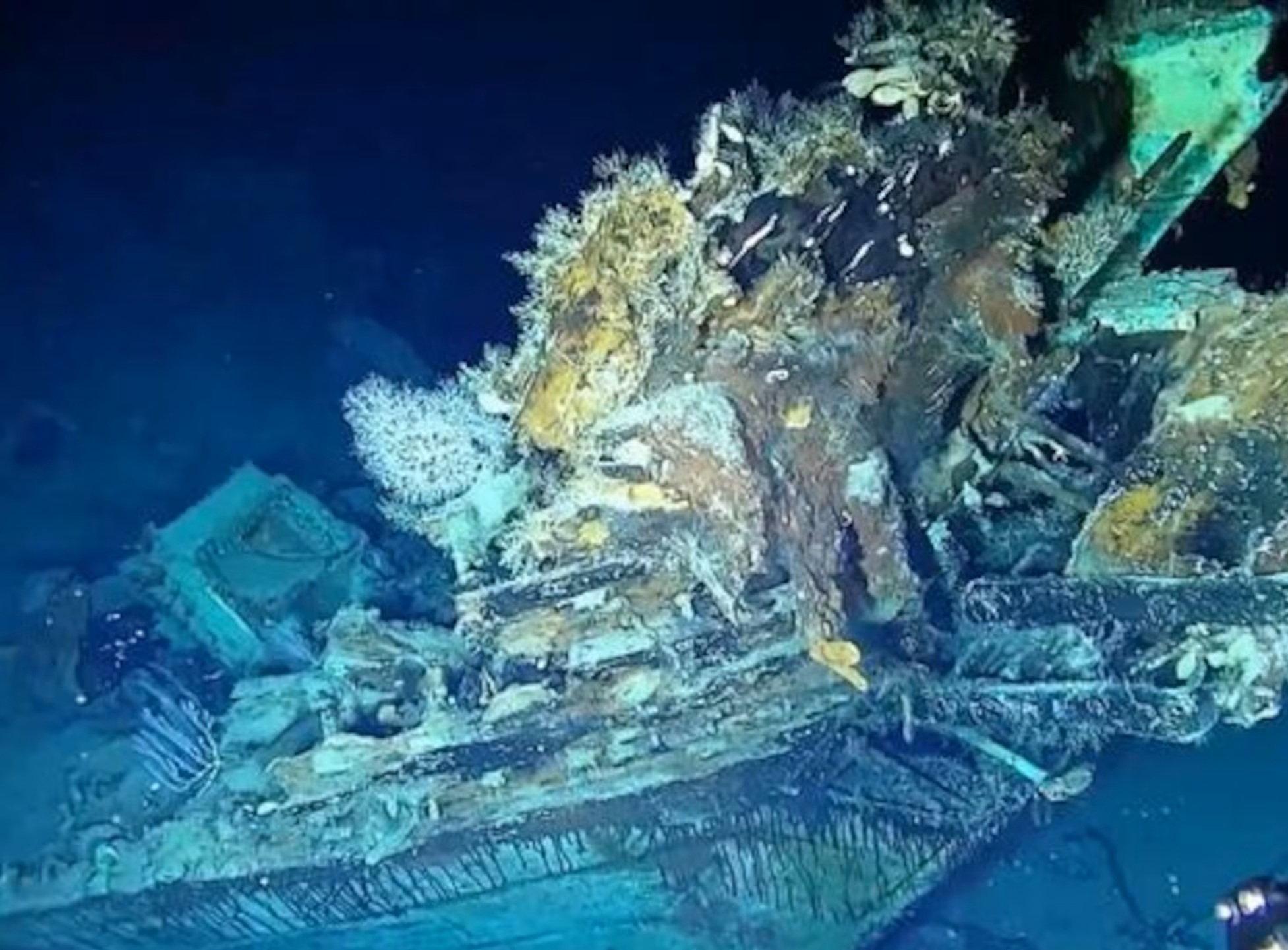 Bắt đầu vớt kho báu vàng, ngọc từ "chiến hạm ma" trị giá 17 tỉ USD- Ảnh 1.