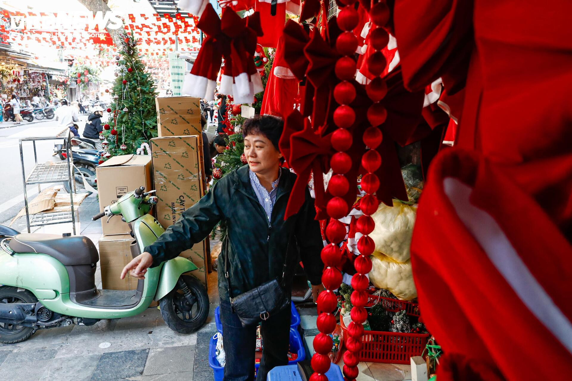 Phố trung tâm Hà Nội ‘lột xác’ sau ngày ra quân dỡ mái che, dọn dẹp vỉa hè- Ảnh 16.