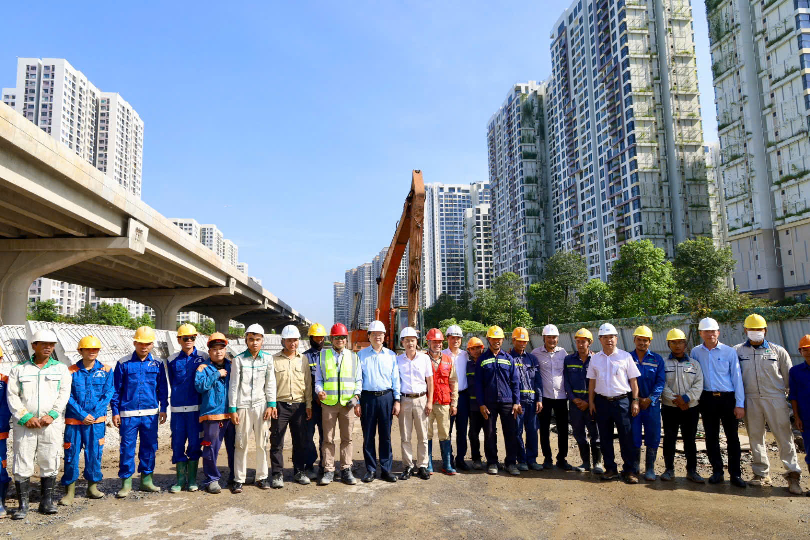 Những cây số Vành đai 3 đầu tiên sắp thông xe đạt tiến độ- Ảnh 15.