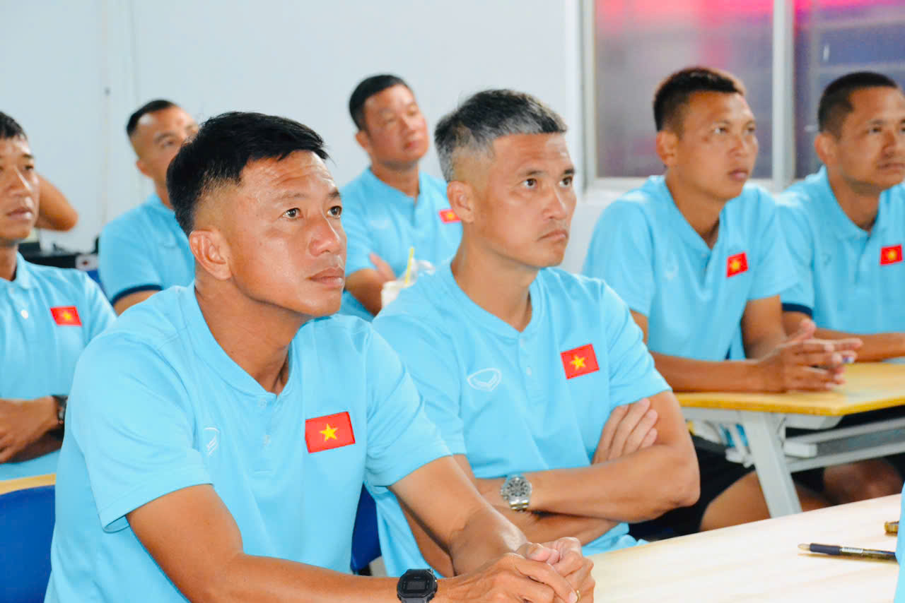 Vì sao Công Vinh ra nông nỗi này?- Ảnh 2.