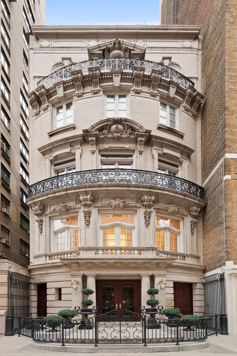 Bên trong căn biệt thự cổ hơn 100 tuổi được định giá 784 tỷ đồng ở “khu đất vàng” của thế giới- Ảnh 1. Bên trong căn biệt thự cổ hơn 100 tuổi được định giá 784 tỷ đồng ở “khu đất vàng” của thế giới- Ảnh 1.