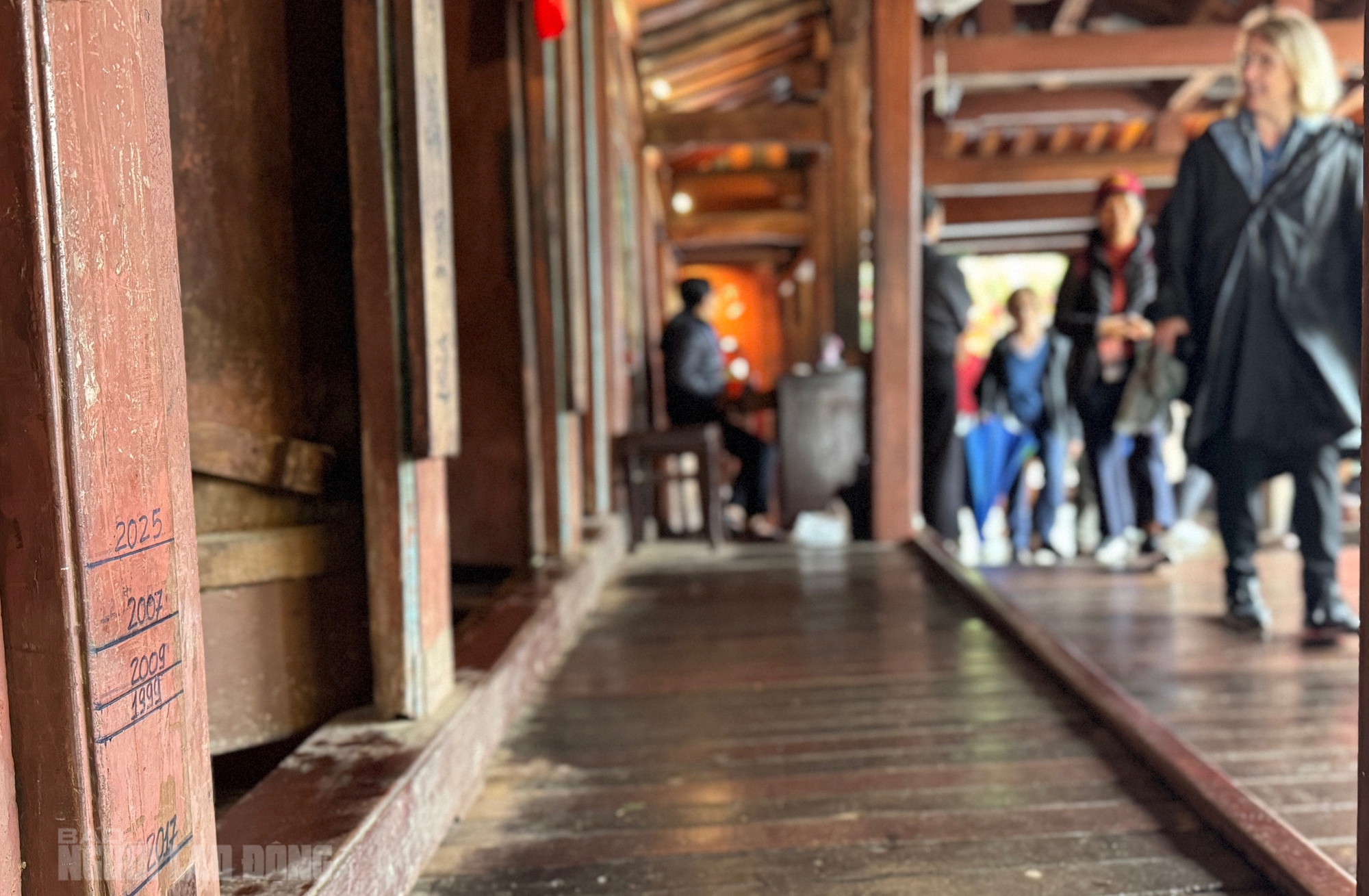 Hình ảnh dấu tích 3 trận lụt trên di sản phố cổ Hội An- Ảnh 1. Hình ảnh dấu tích 3 trận lụt trên di sản phố cổ Hội An- Ảnh 1.