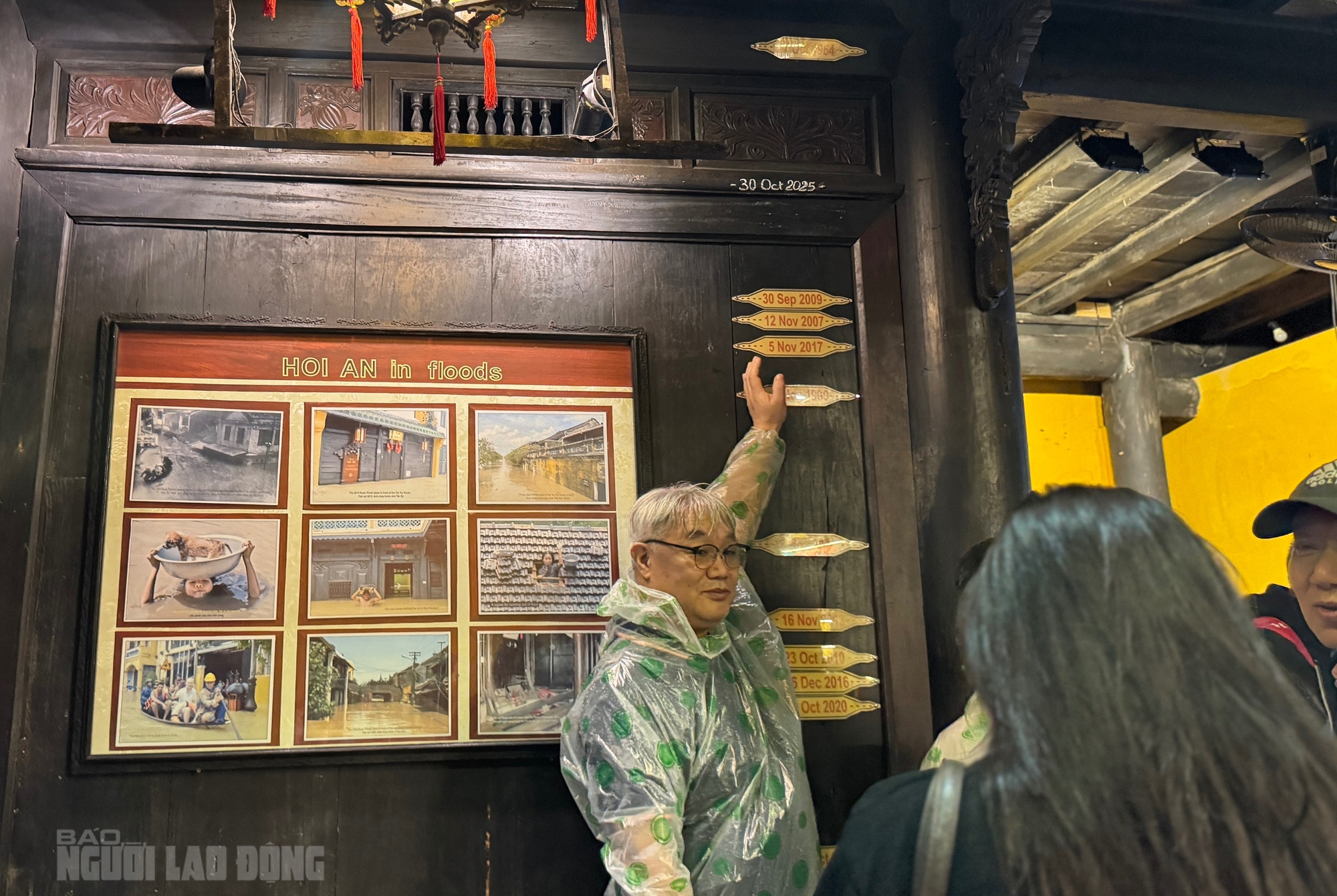 Hình ảnh dấu tích 3 trận lụt trên di sản phố cổ Hội An- Ảnh 11. Hình ảnh dấu tích 3 trận lụt trên di sản phố cổ Hội An- Ảnh 11.