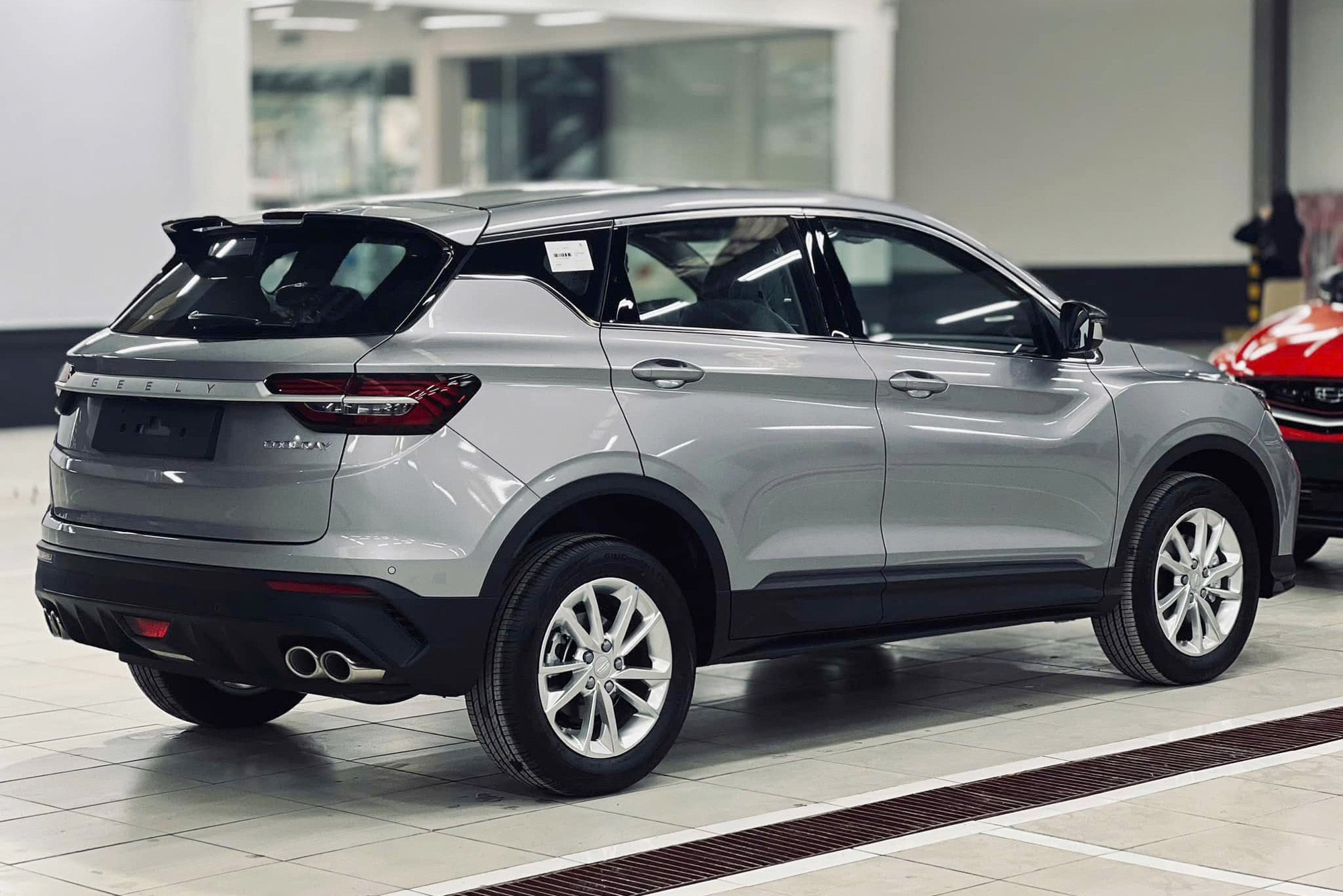 Dưới 500 triệu đồng mua SUV đô thị chọn Geely Coolray, Kia Sonet hay Hyundai Venue, bảng này sẽ giúp bạn dễ tìm được mẫu phù hợp- Ảnh 7.