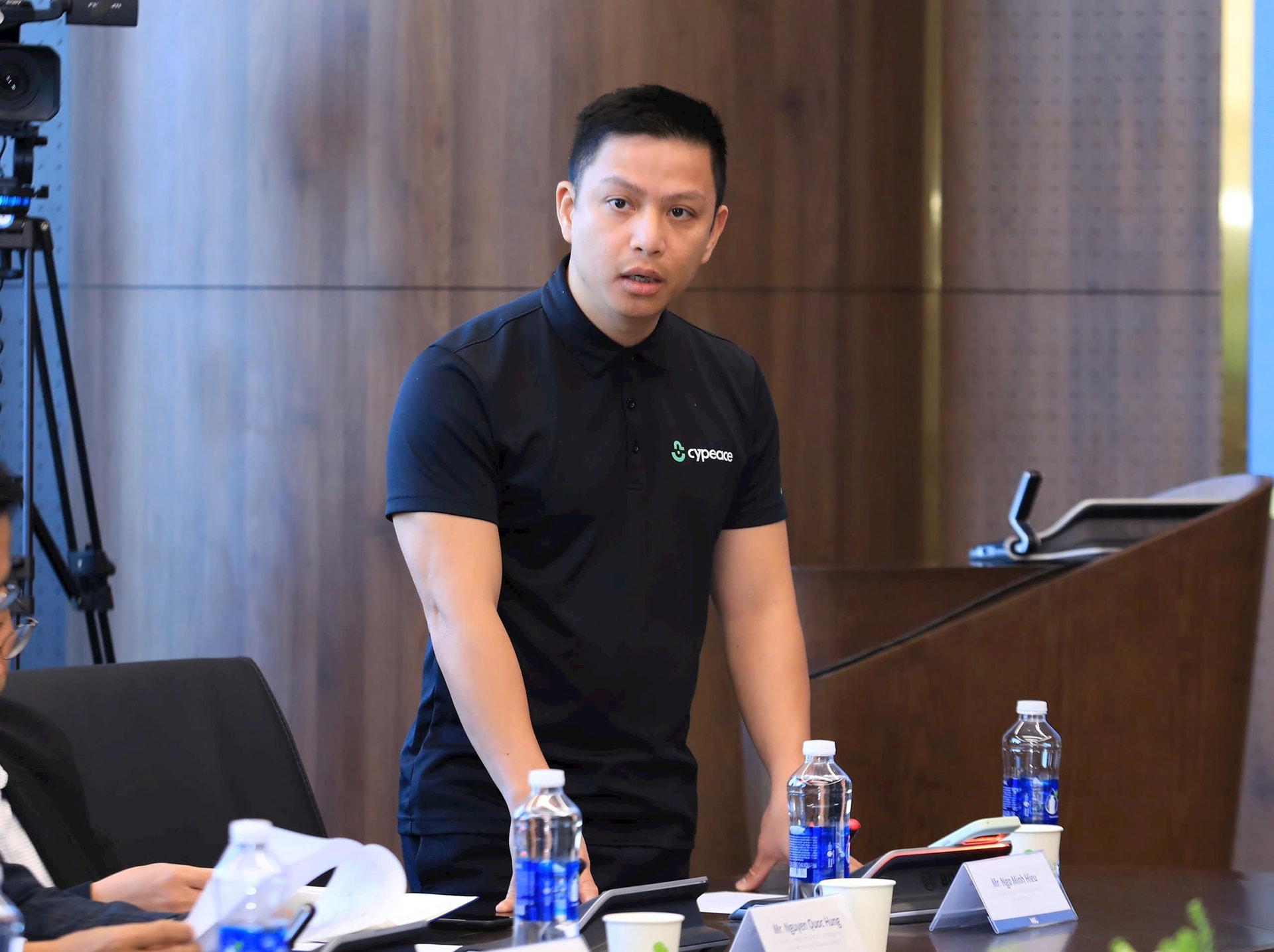 Gặp Phó Thủ tướng, Tổng giám đốc FPT kiến nghị về UAV, Hiếu PC đề xuất lập TT quốc gia phòng chống lừa đảo- Ảnh 4.