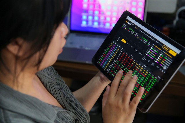 Chứng khoán Hòa Bình bị đình chỉ một phần hoạt động giao dịch- Ảnh 1. Chứng khoán Hòa Bình bị đình chỉ một phần hoạt động giao dịch- Ảnh 1.