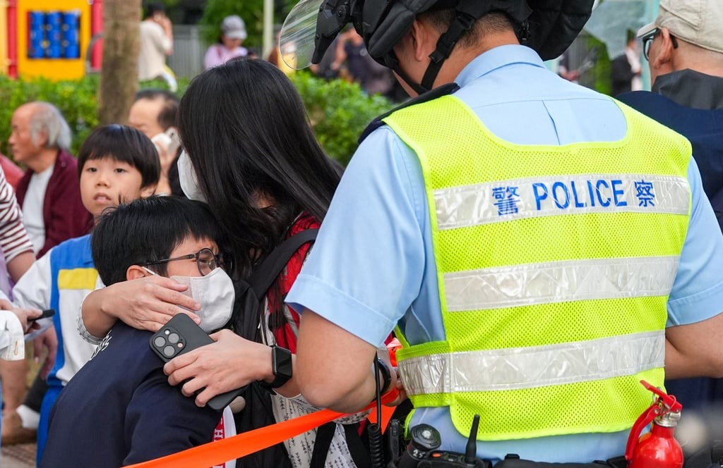 Cháy lớn ở Hồng Kông - Trung Quốc: Khói lửa bao trùm 8 tòa nhà, thương vong tăng nhanh- Ảnh 3.