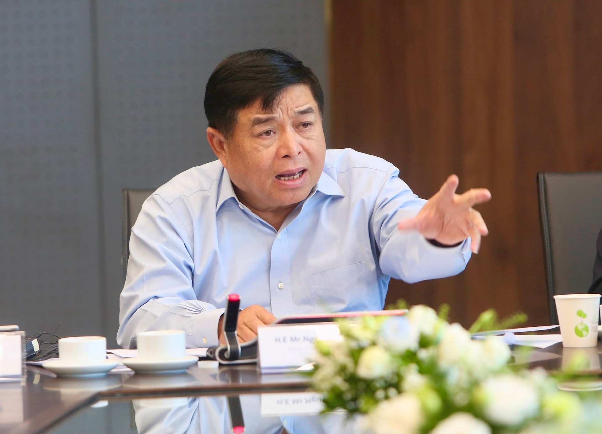 Cam kết hợp tác với Nvidia trong 12 tuần, CEO xin hỗ trợ đặc biệt, Phó Thủ tướng nói "Ngày mai có ngay"- Ảnh 1.