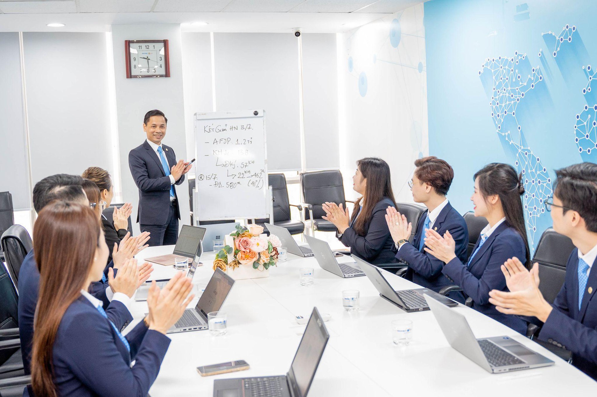 Bảo Việt Nhân Thọ vinh dự đón nhận hai giải thưởng quốc tế- Ảnh 1.