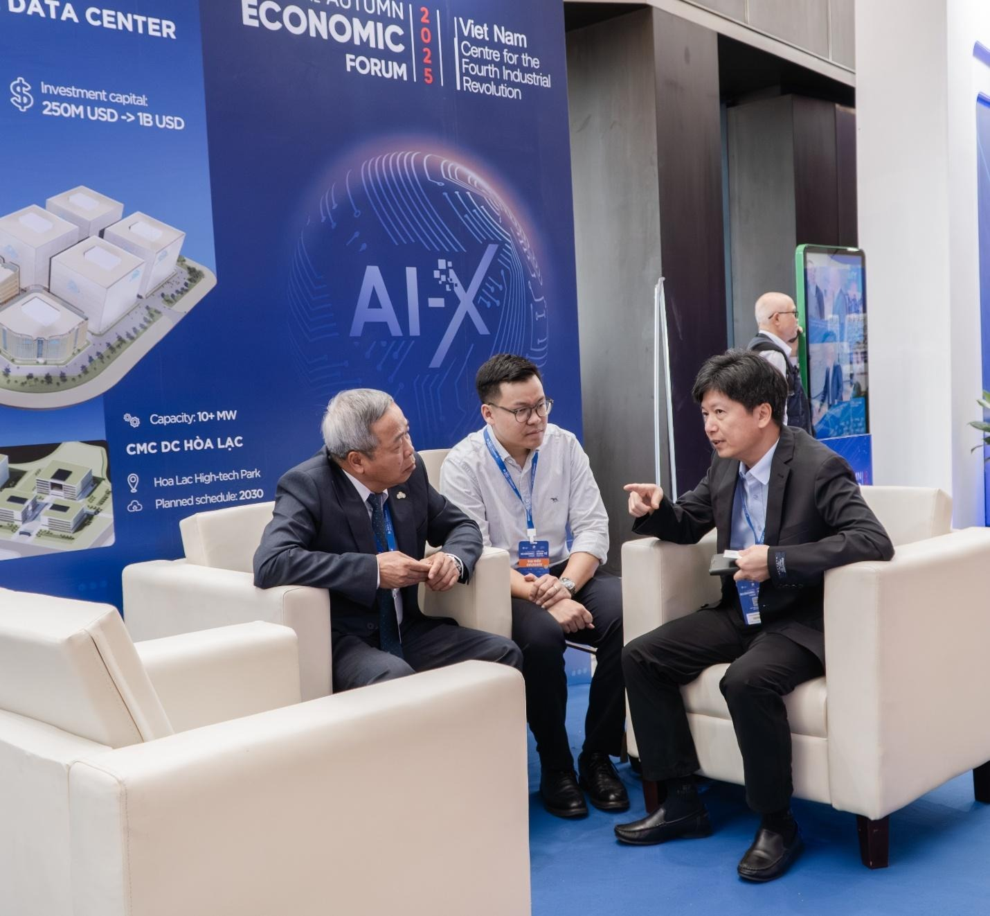 photo-1764162213163 photo-1764162213163