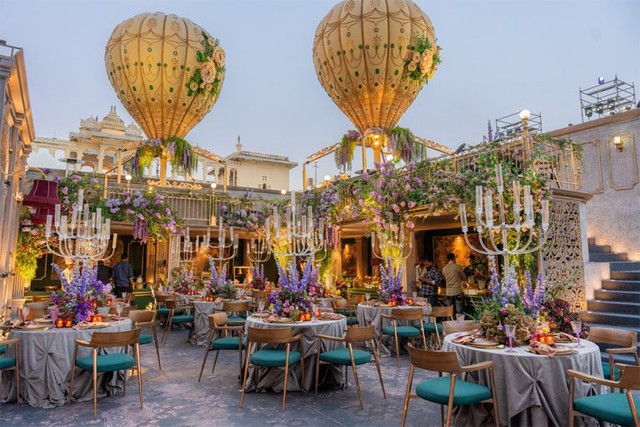 Đám cưới đang là tâm điểm chú ý toàn cầu: Tốn gần 7 triệu đô, profile cô dâu chú rể "quá ghê gớm"!- Ảnh 3.