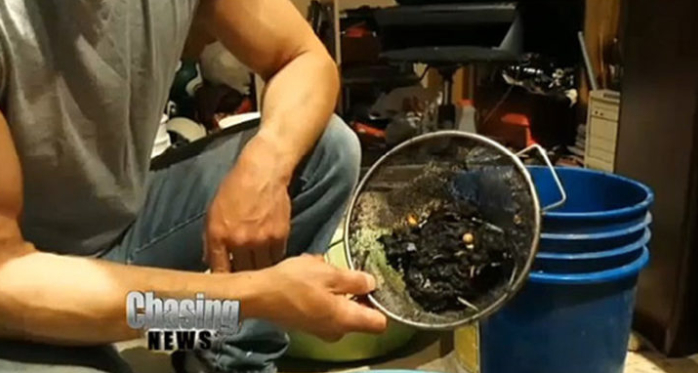 Phát hiện rất nhiều vàng trong các rãnh cống trên vỉa hè- Ảnh 3.