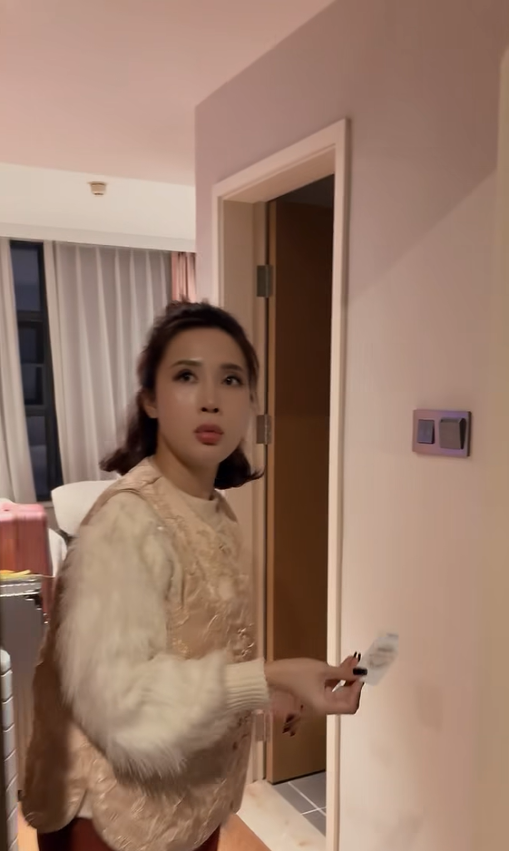 Khách Việt kể chuyện du lịch Trung Quốc, gặp hiện tượng lạ khi vào khách sạn, nói: "Tôi phải đổi phòng"- Ảnh 3.