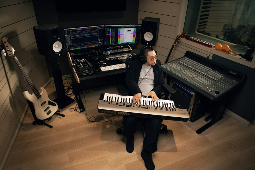 8X người Việt làm nhạc cho hàng loạt siêu phẩm điện ảnh ăn khách xứ Trung: Hóa ra là ‘con nhà nòi’, từng phải đánh piano với đôi bàn tay bong tróc và nứt toác- Ảnh 3.