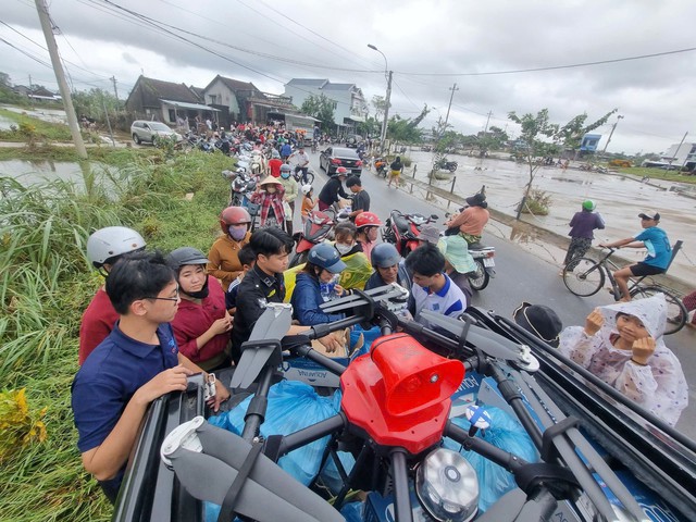 CT Group khẩn trương phát triển UAV kén nổi siêu nặng cứu được nhiều người, nhà robot chống lụt- Ảnh 3.