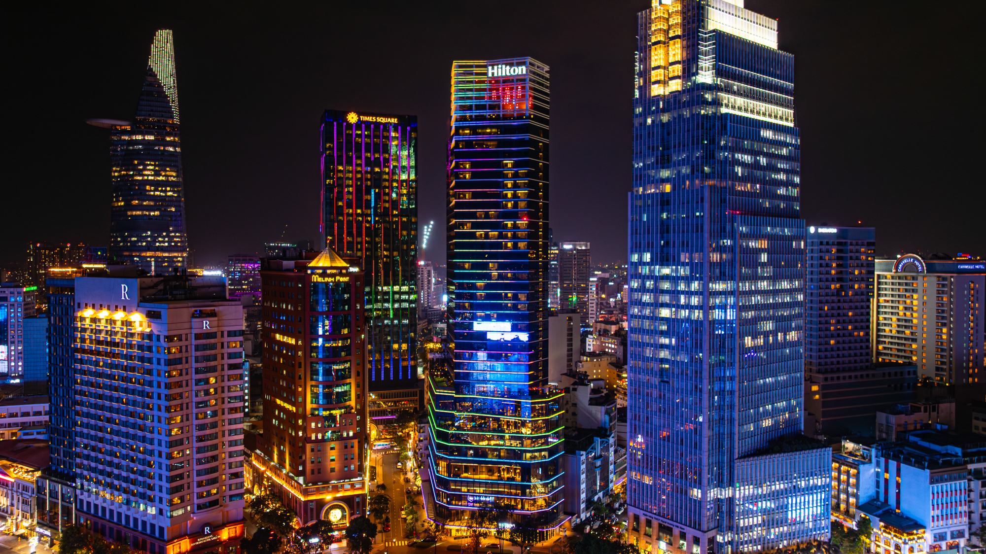 Không chỉ đóng hàng nghìn tỷ đồng tiền thuế, các công ty này còn thắp sáng cả bầu trời đêm TP.HCM- Ảnh 7.