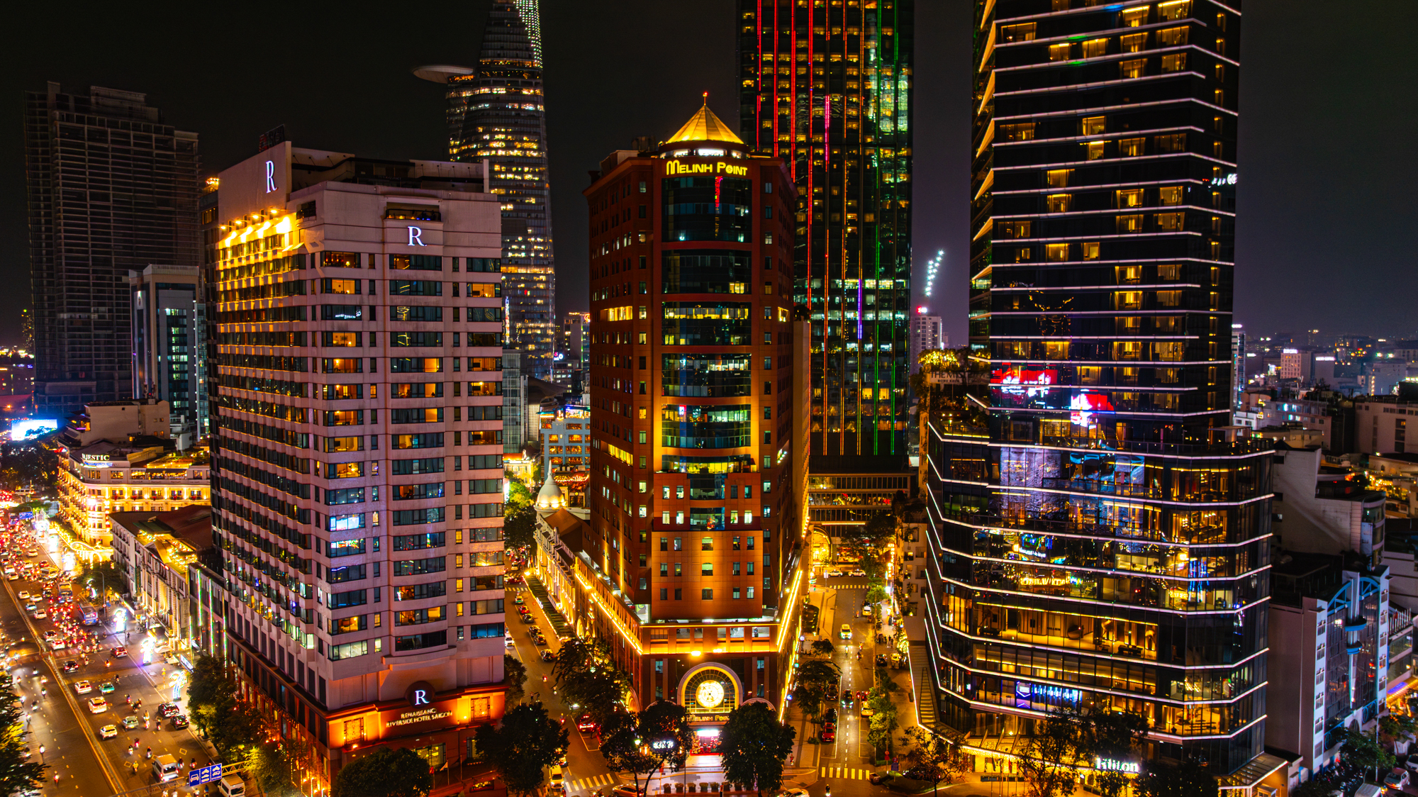 Không chỉ đóng hàng nghìn tỷ đồng tiền thuế, các công ty này còn thắp sáng cả bầu trời đêm TP.HCM- Ảnh 9.