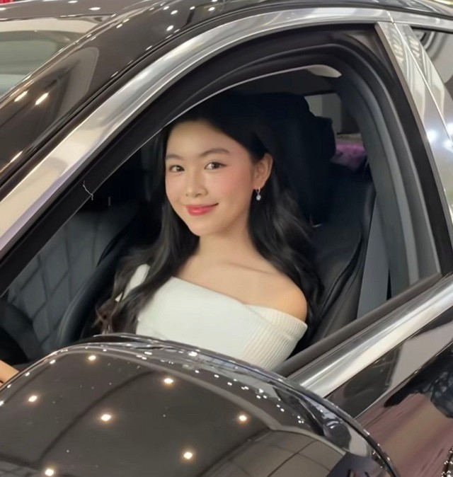 Con gái nam NSƯT nổi tiếng: Đi xe sang, sống trong biệt thự 21 tỷ ở quận 7, bố "alo" là chuyển tiền- Ảnh 3.